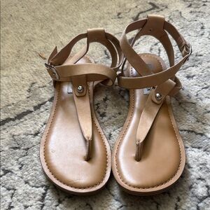 Steve Madden Tan Leather T-Strap Ankle Buckle Sandals